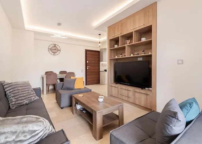 Comfy Flat Near Edem Beach By Atheniankeys